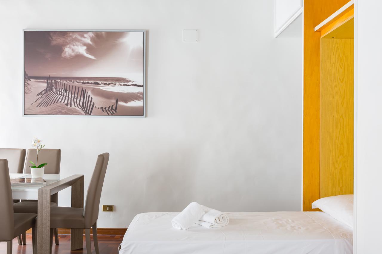 A World Aparts - 143 Sistina Apartment Rom